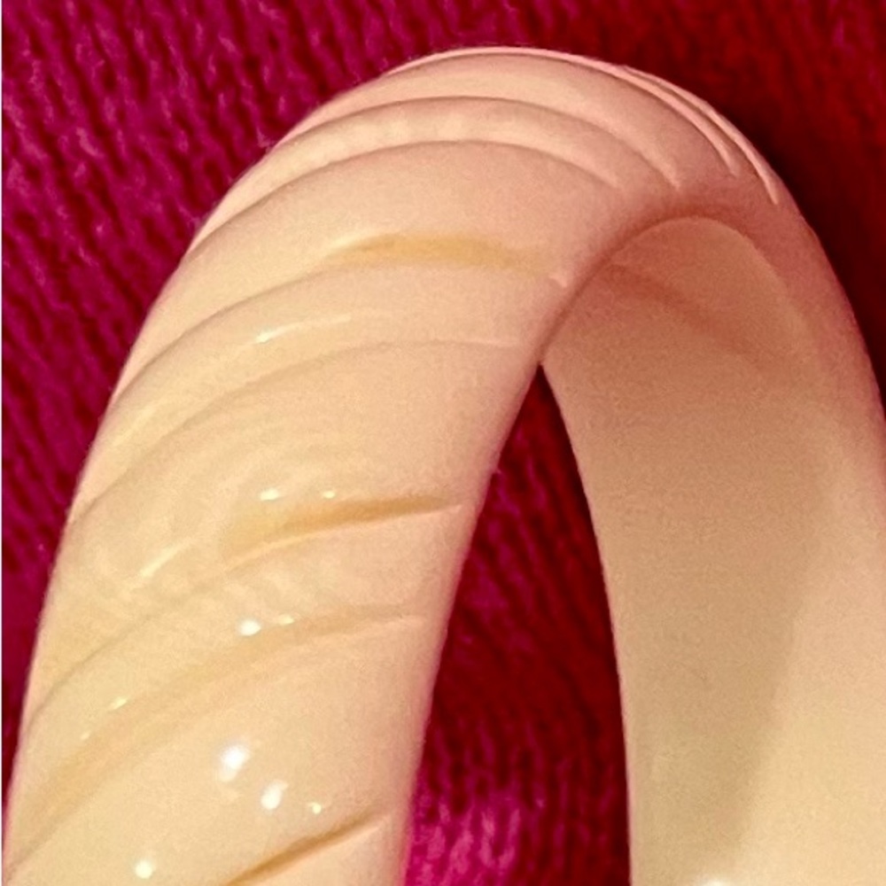 Faux Ivory Bangle Bracelet - Picture 13 of 16